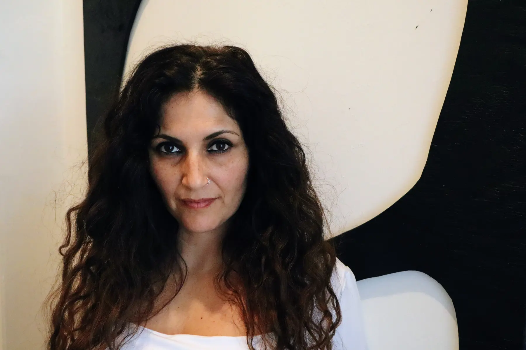 Portrait of ceramic artist Maria Emilia Steiner
